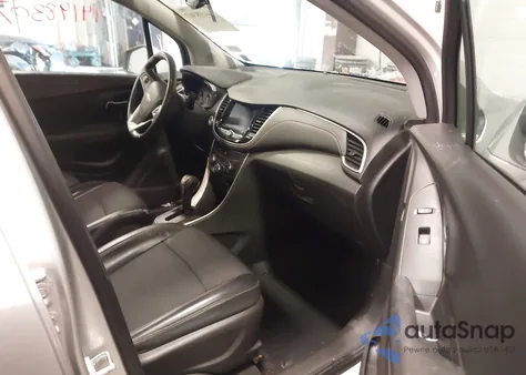 2020 Chevrolet Trax Fwd Lt z USA, uszkodzony, nr VIN KL7CJLSB1LB019995